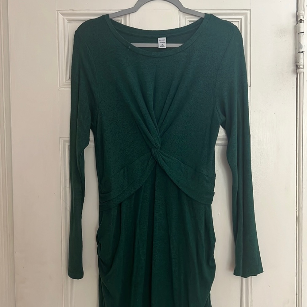 Old Navy green maternity dress